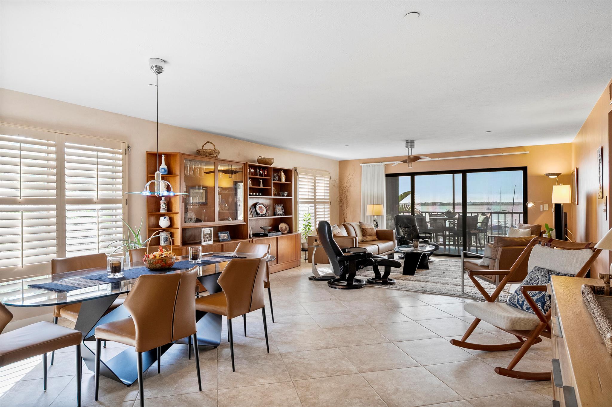 415 NORTH RIVER DRIVE CON - Residential