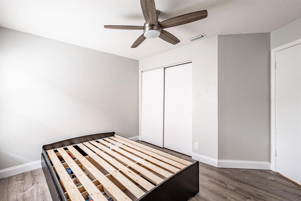 CROSSWINDS AT RIVER BRIDGE CONDO - Residential