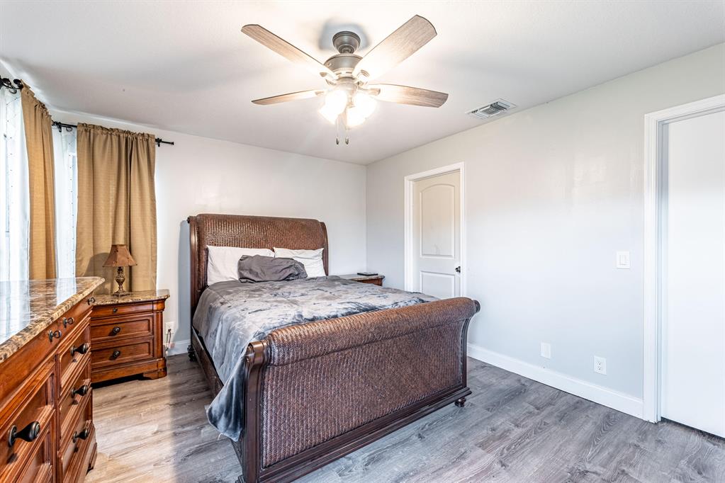 CROSSWINDS AT RIVER BRIDGE CONDO - Residential