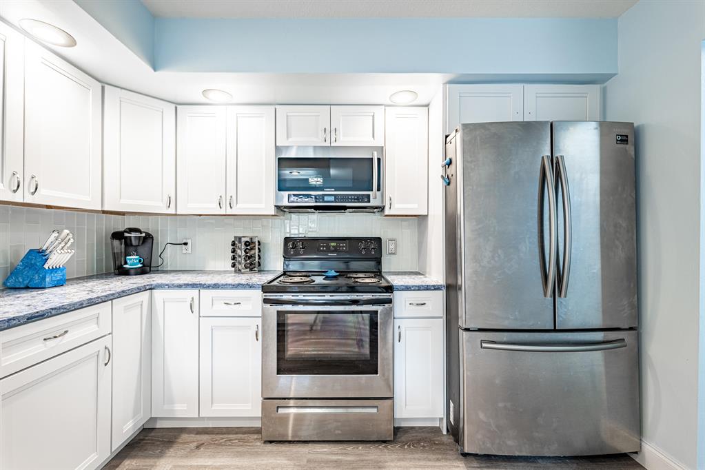 CROSSWINDS AT RIVER BRIDGE CONDO - Residential