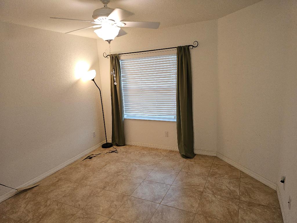 Spanish Lakes Riverfront - Residential