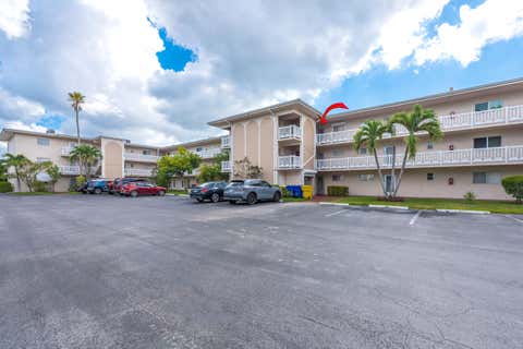 Tiny photo for 2615 Garden Drive N #307, Lake Worth, FL 33461 (MLS # B26048410)