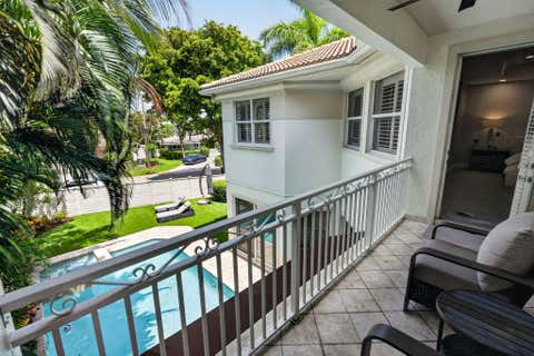 Tiny photo for 2844 NE 26th Avenue, Lighthouse Point, FL 33064 (MLS # B26036363)