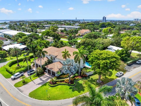 Tiny photo for 2844 NE 26th Avenue, Lighthouse Point, FL 33064 (MLS # B26036363)