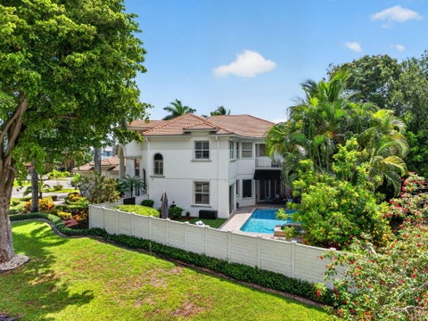 Tiny photo for 2844 NE 26th Avenue, Lighthouse Point, FL 33064 (MLS # B26036363)
