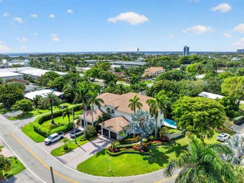 Tiny photo for 2844 NE 26th Avenue, Lighthouse Point, FL 33064 (MLS # B26036363)