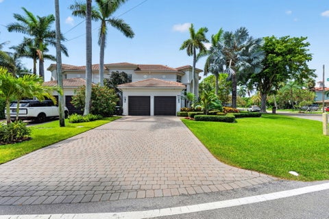 Tiny photo for 2844 NE 26th Avenue, Lighthouse Point, FL 33064 (MLS # B26036363)