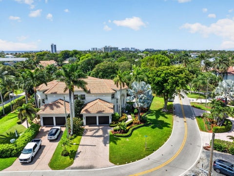Photo of 2844 NE 26th Avenue, Lighthouse Point, FL 33064 (MLS # B26036363)