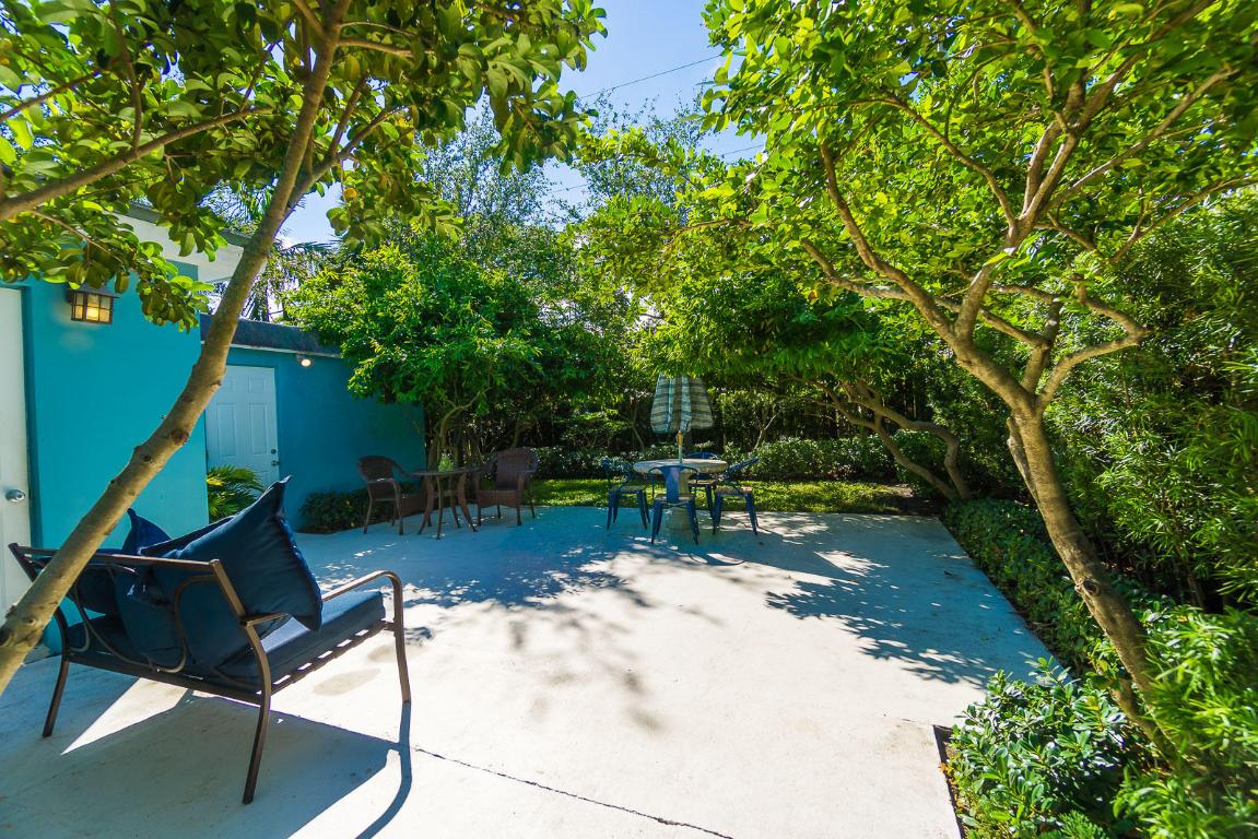 DELRAY TOWN OF - Residential Lease