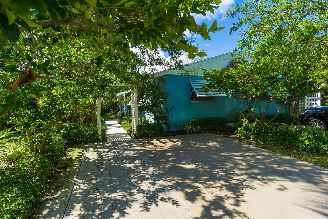 DELRAY TOWN OF - Residential Lease