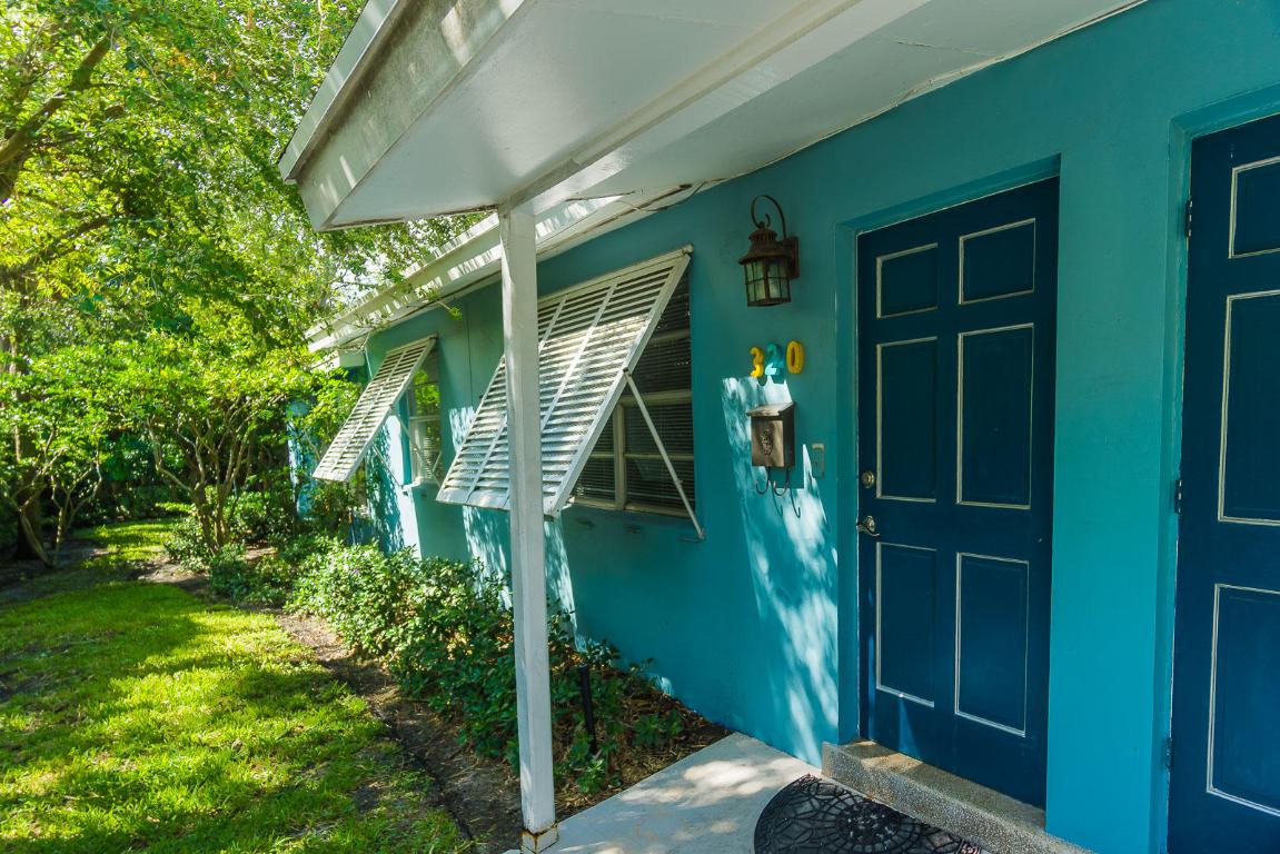 DELRAY TOWN OF - Residential Lease