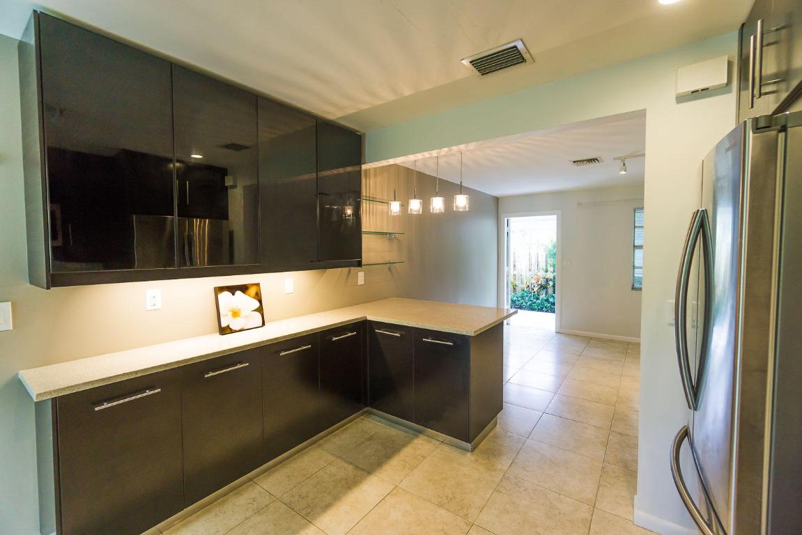 DELRAY TOWN OF - Residential Lease