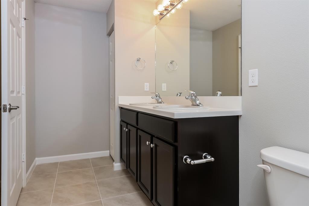 PORT ST LUCIE SECTION 41 - Residential Lease