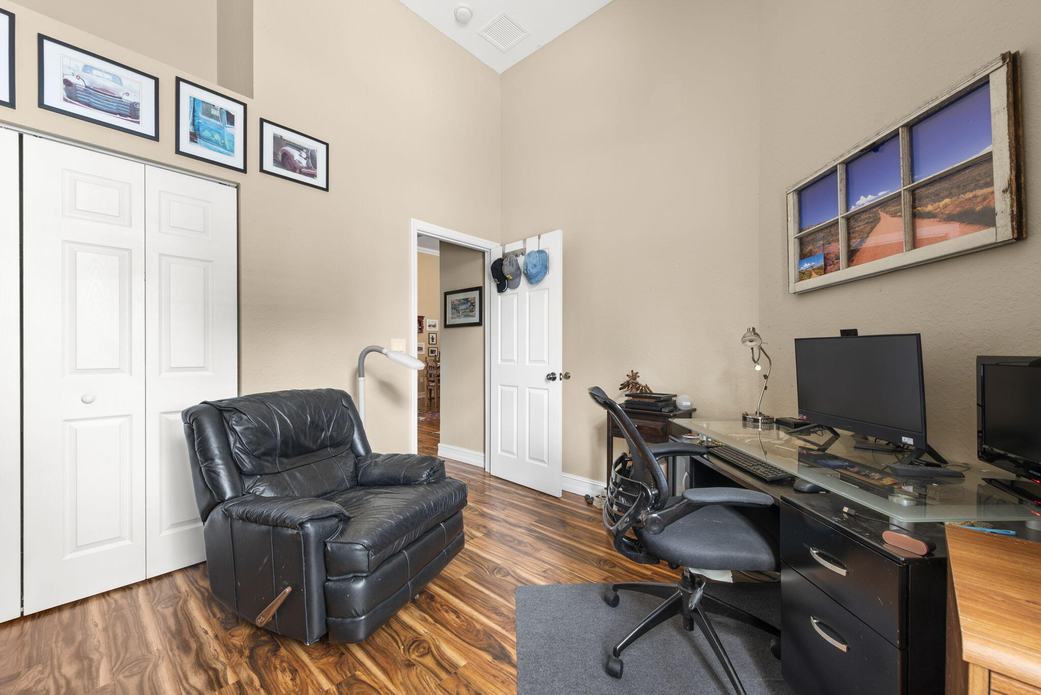 MADISON LAKES - Residential