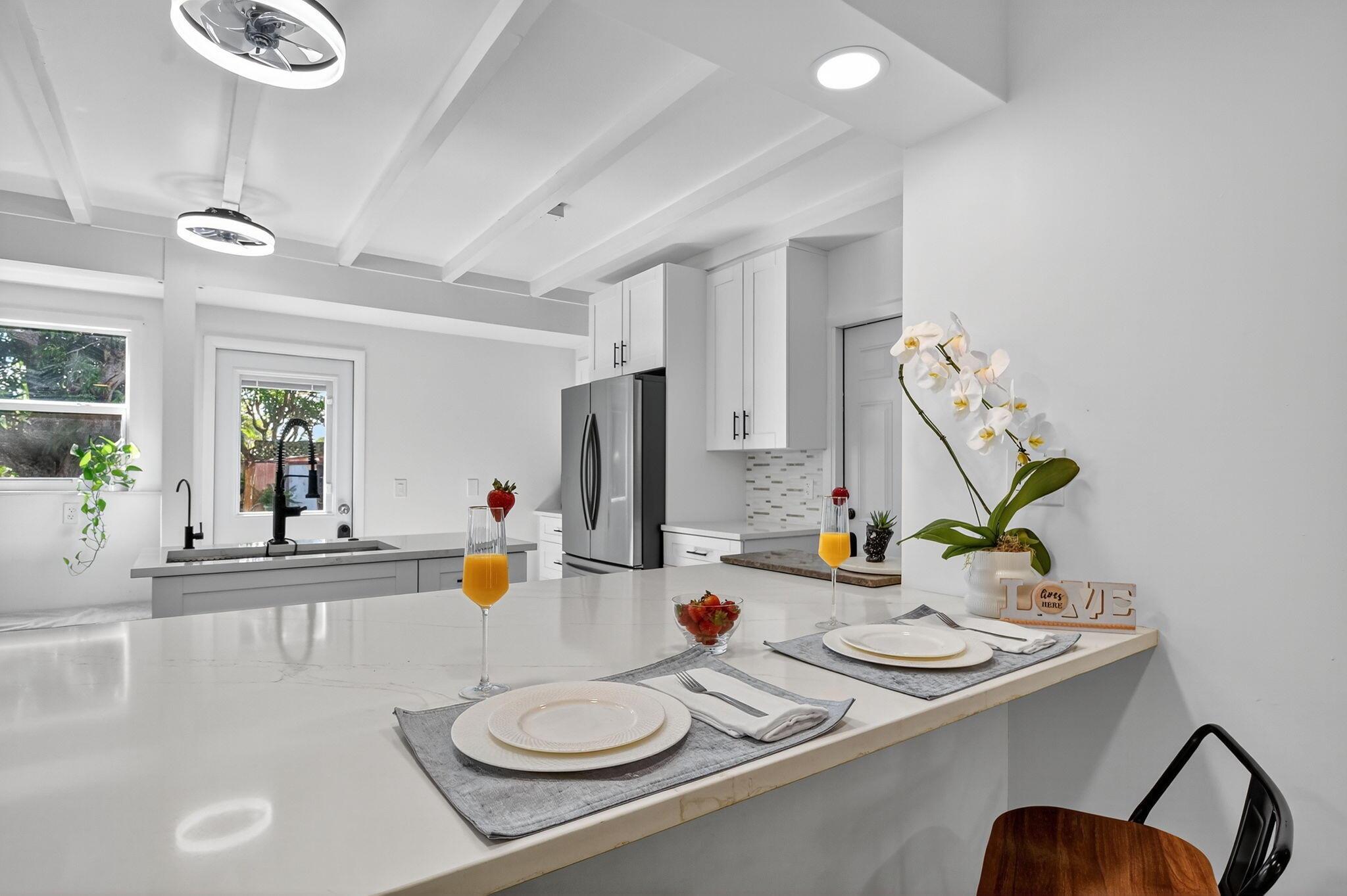 Town of Lake Worth - Residential Income
