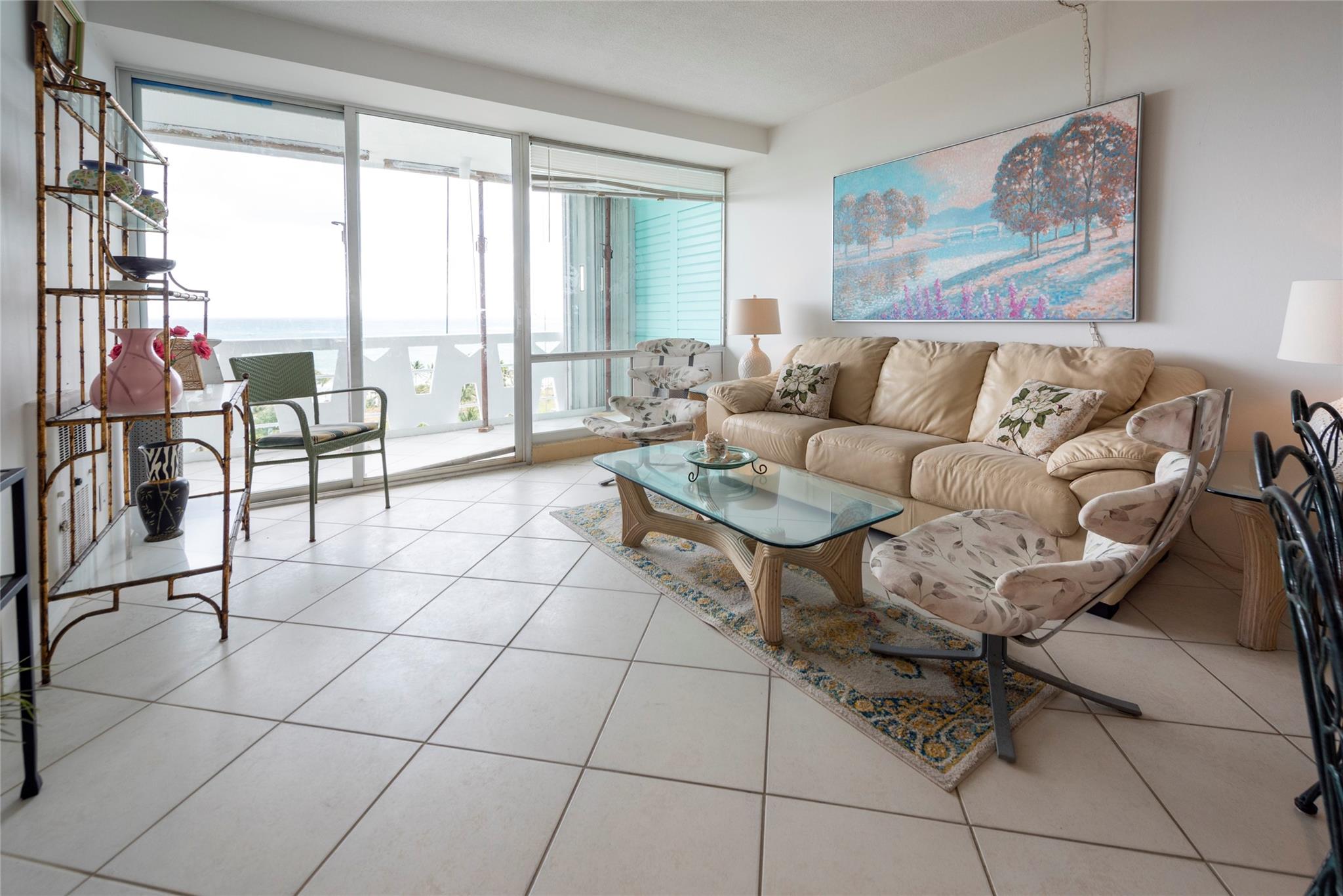 2840 N Ocean Blvd 906