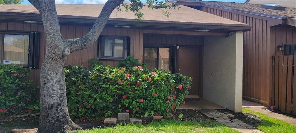 Photo of 1603 N 15th Ter, Hollywood, FL 33020 (MLS # F10334264)