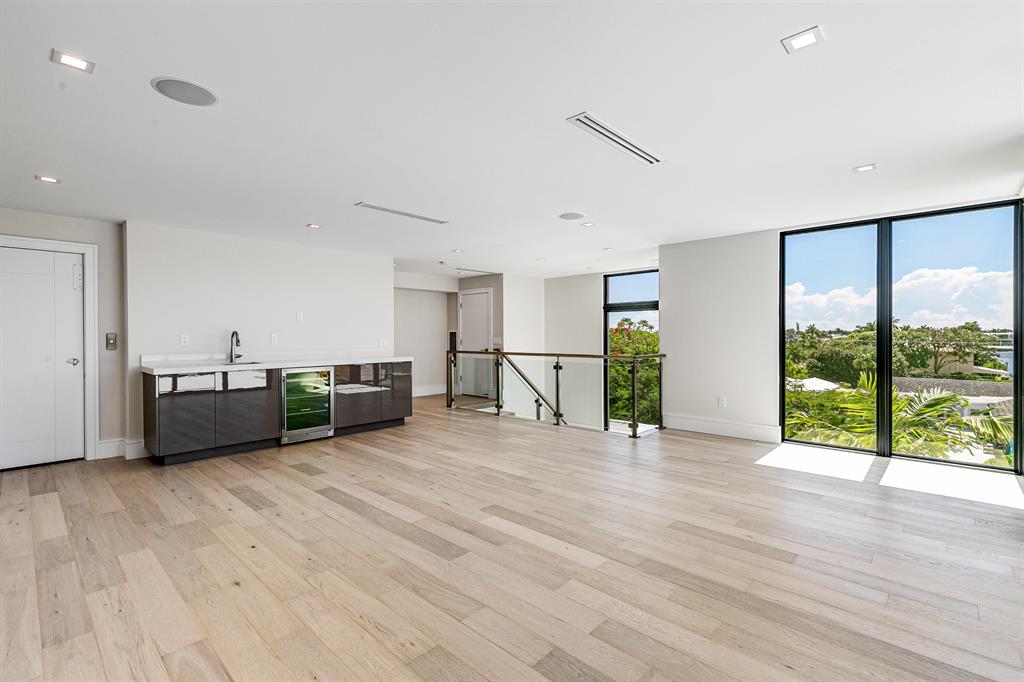 CUSHMAN ALAIN SUB IN - Residential