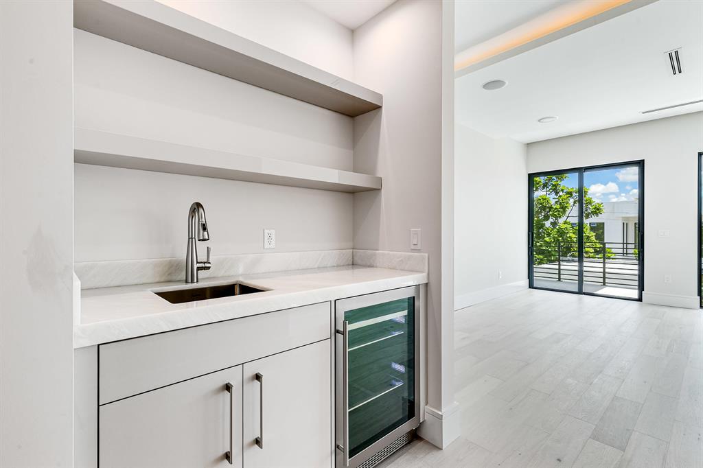 CUSHMAN ALAIN SUB IN - Residential