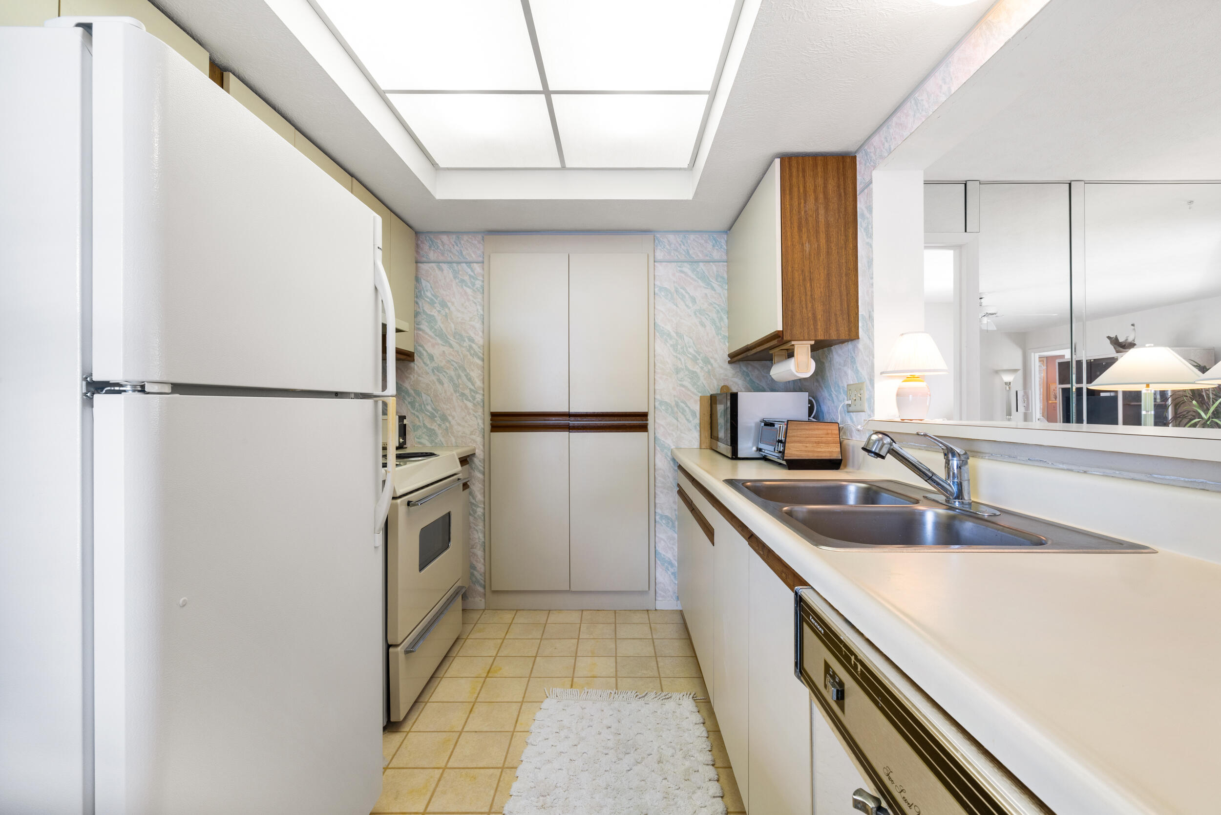 THE VILLAGE OF STUART CONDO - Residential