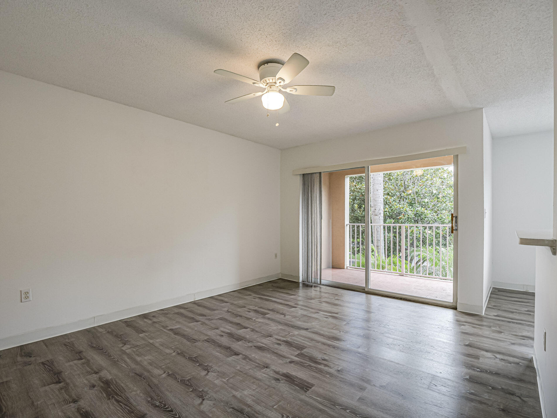 1670 N 42nd Circle 203
