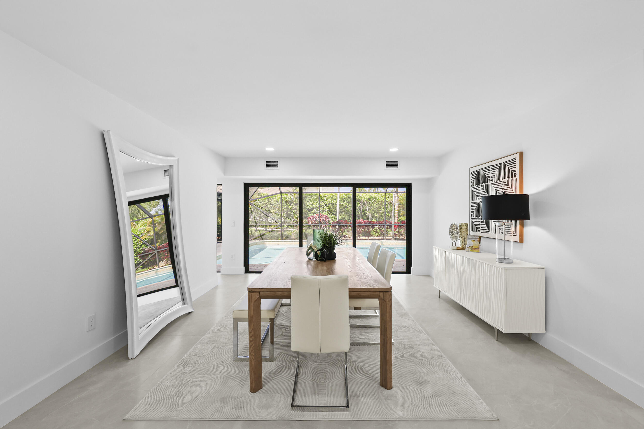 7571 Estrella Circle