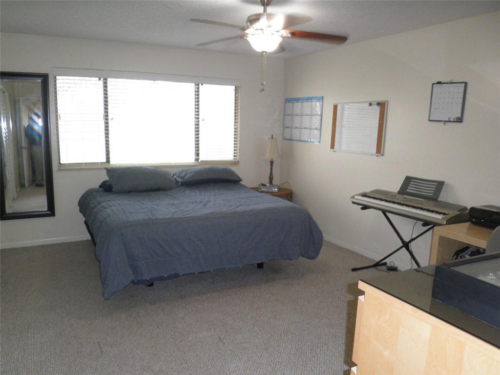 NOB HILL AT WELLEBY - Residential