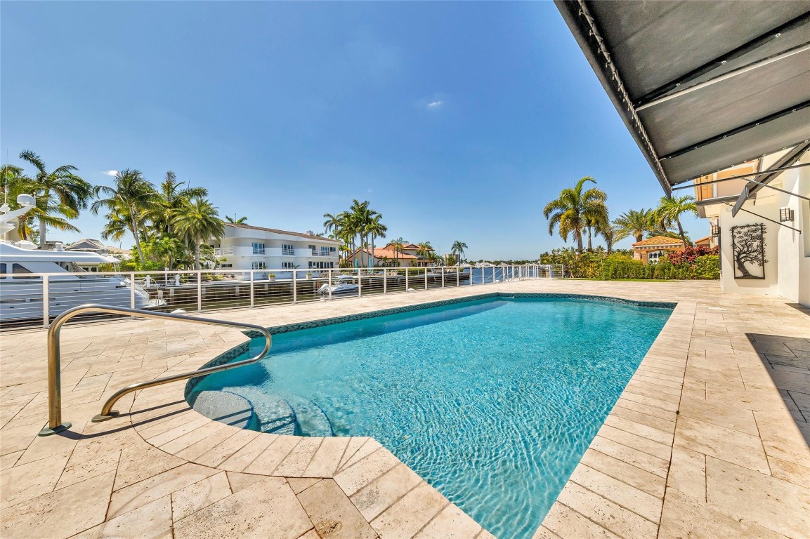 Sunrise Key - Residential