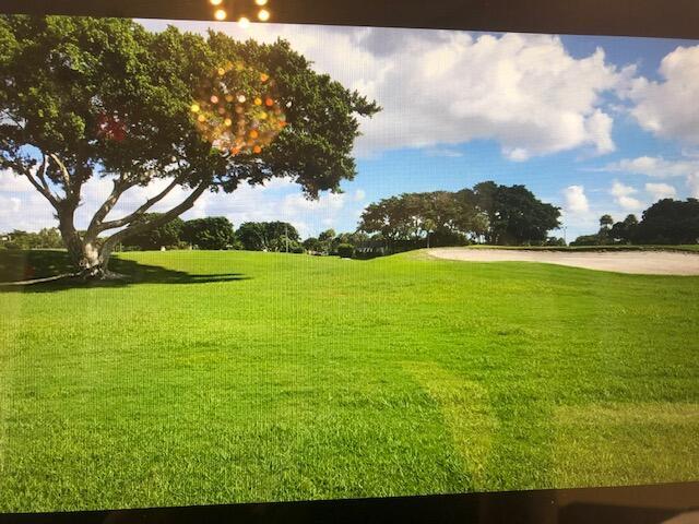 KINGS POINT BRITTANY COND - Residential