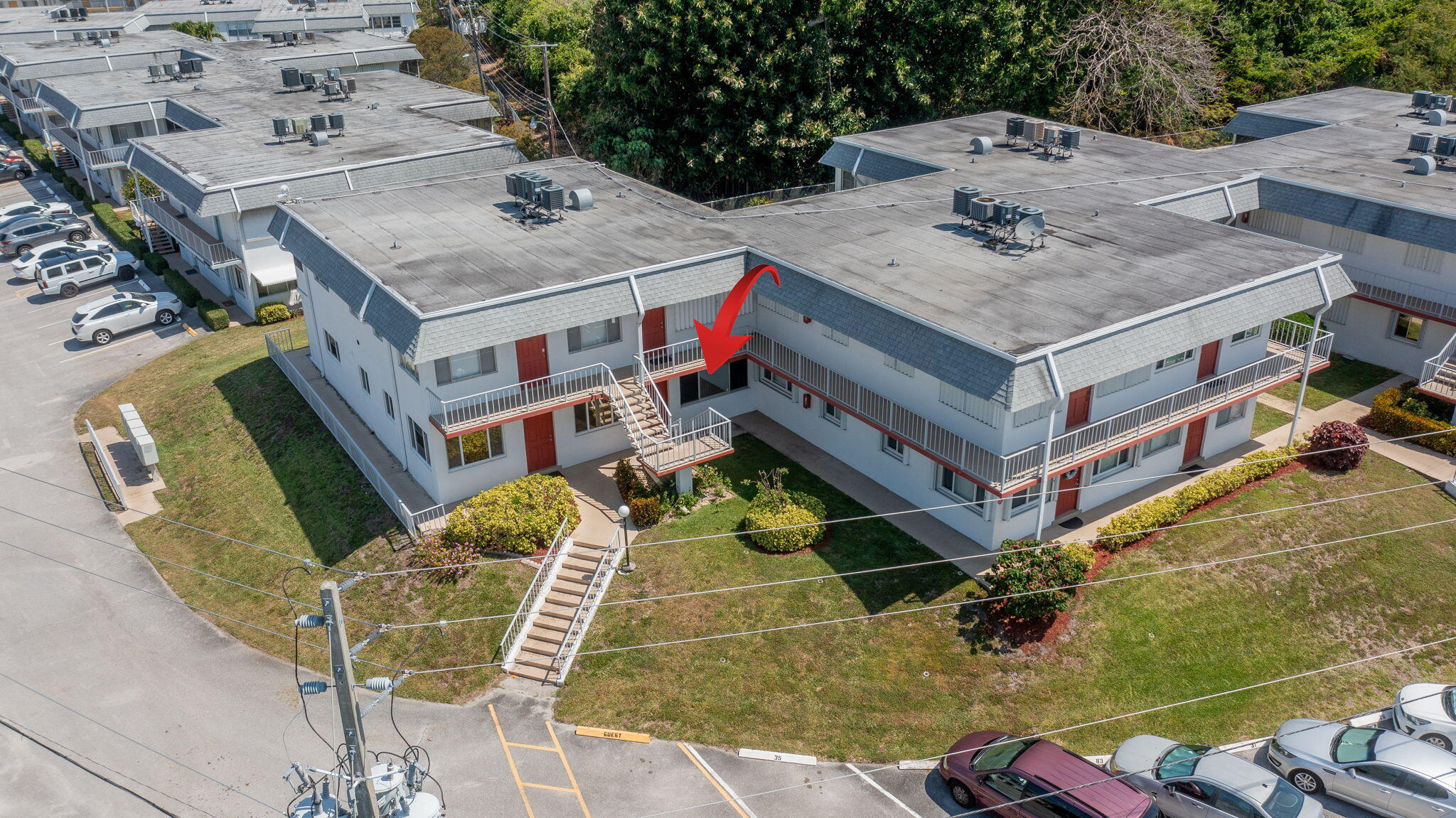 MURRY HILLS APT BLDG CONDO - Residential