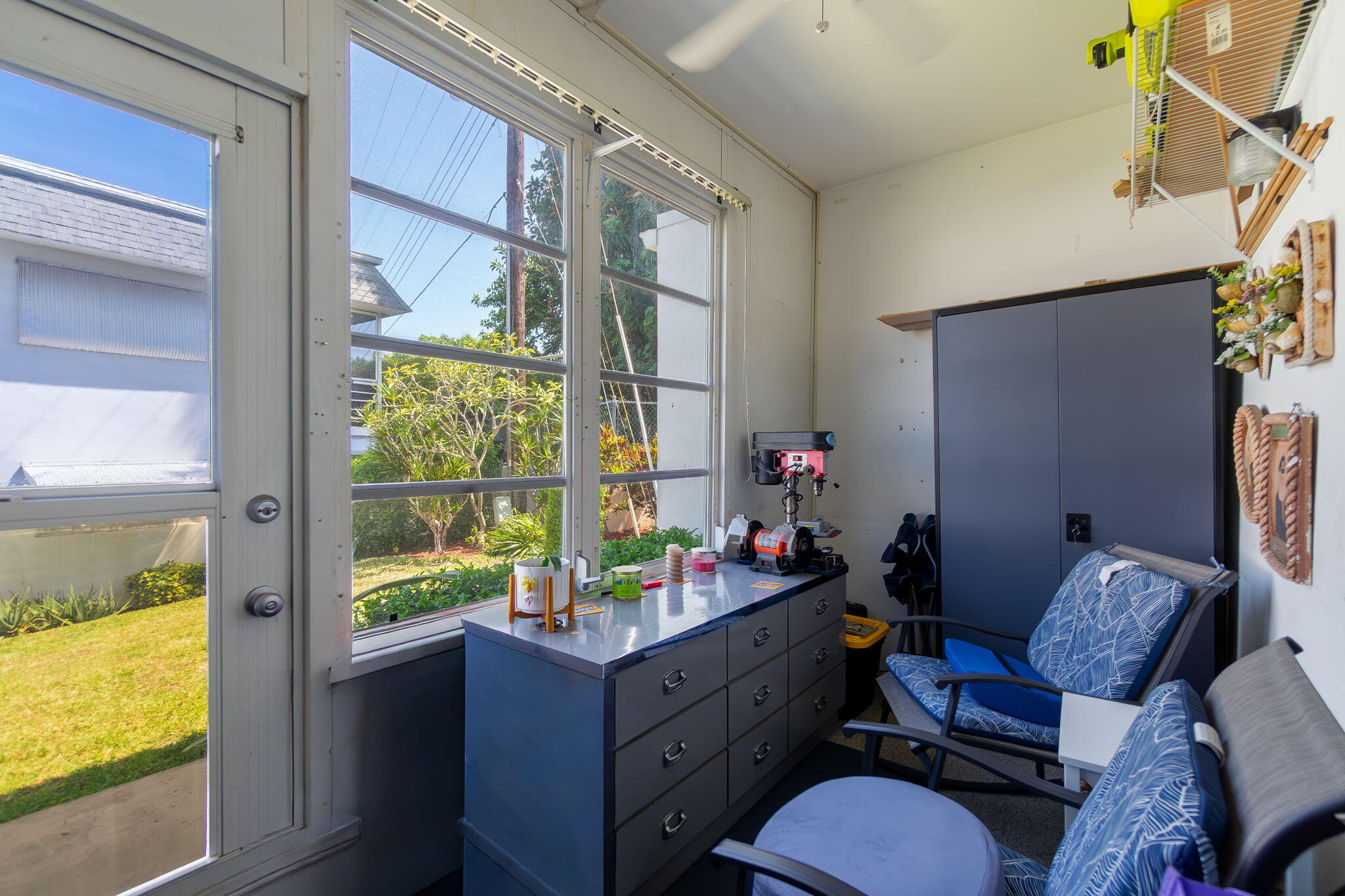 MURRY HILLS APT BLDG CONDO - Residential