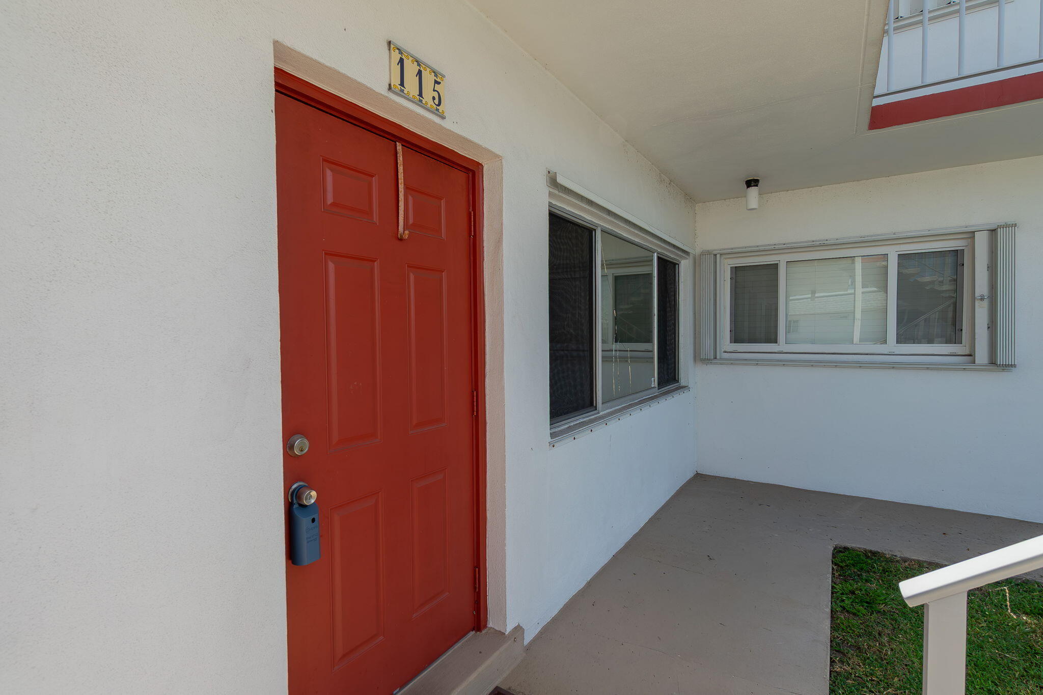MURRY HILLS APT BLDG CONDO - Residential
