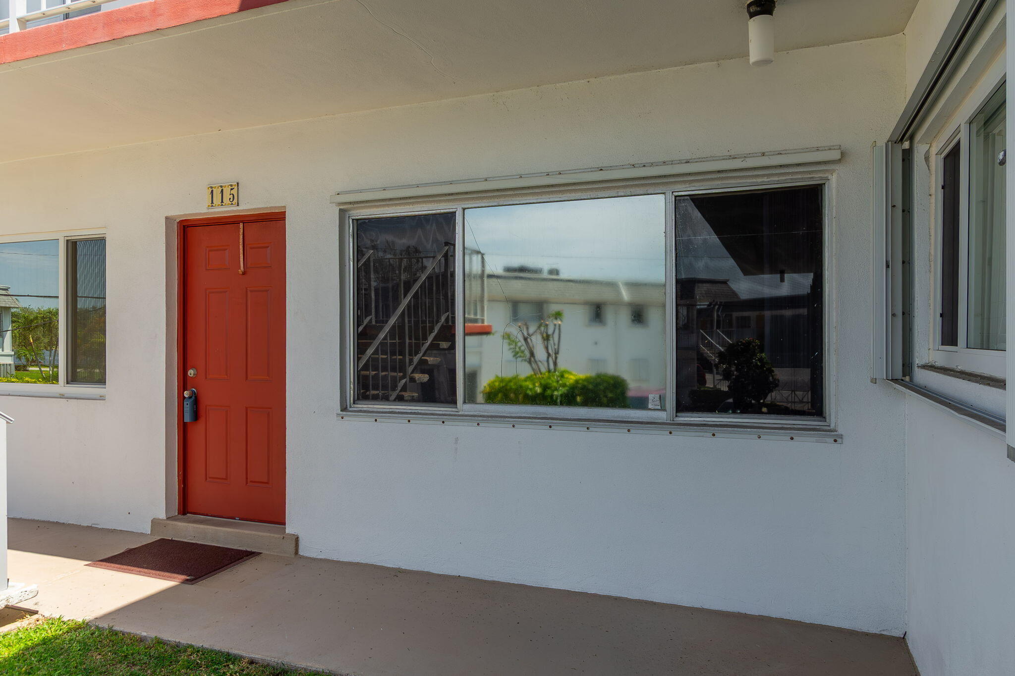 MURRY HILLS APT BLDG CONDO - Residential