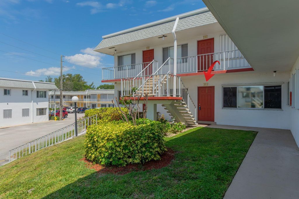 Photo of 3120 Cynthia Lane #115, Lake Worth Beach, FL 33461 (MLS # B26024027)