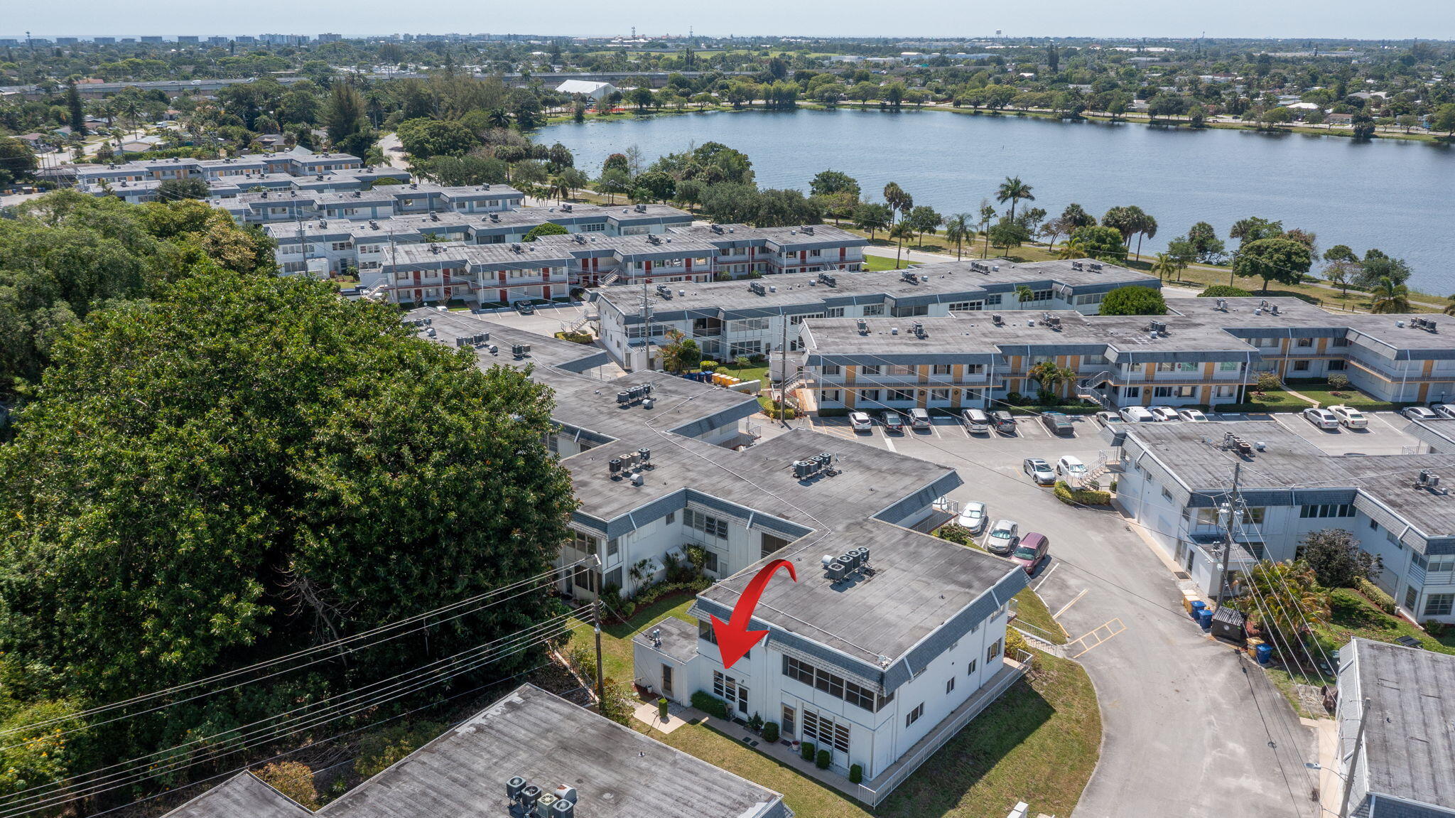 MURRY HILLS APT BLDG CONDO - Residential