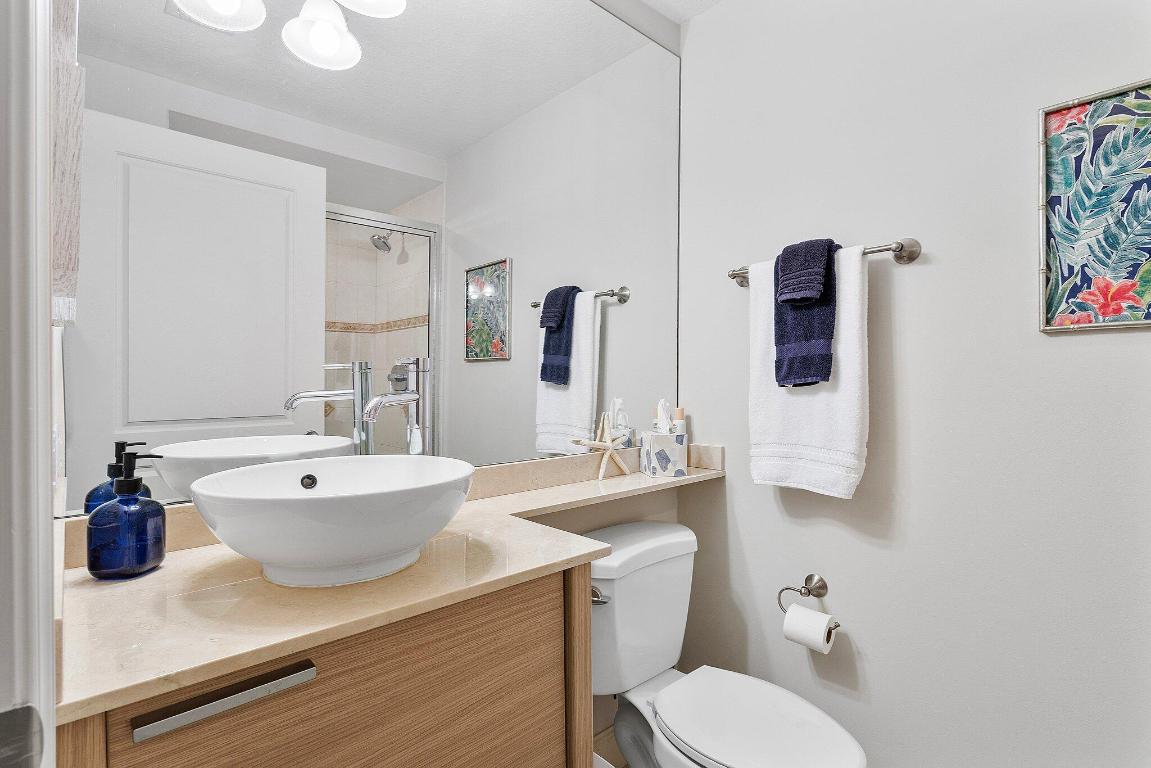 OLDE VILLAGE POINTE - Residential