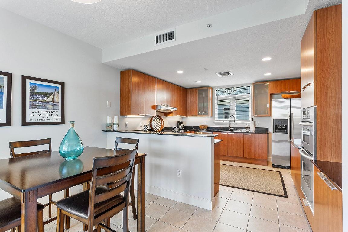 OLDE VILLAGE POINTE - Residential