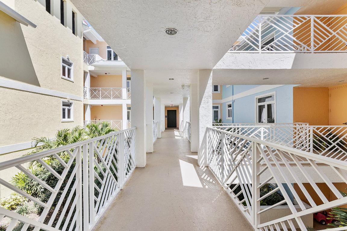 OLDE VILLAGE POINTE - Residential