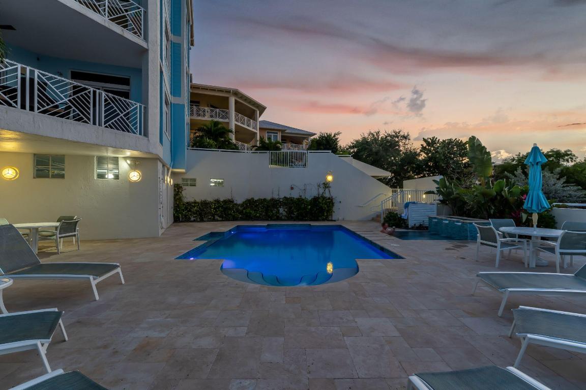 OLDE VILLAGE POINTE - Residential