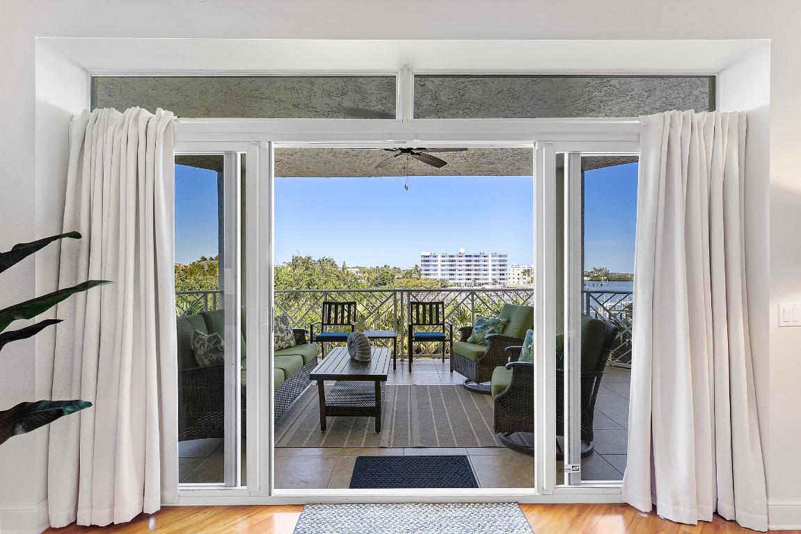 OLDE VILLAGE POINTE - Residential