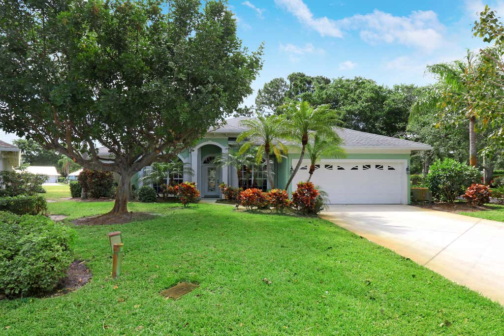 Photo of 1137 SW Elm Grove Court, Palm City, FL 34990 (MLS # R10986392)