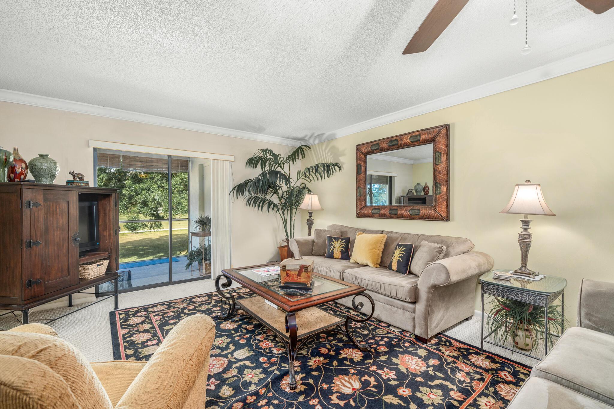 FAIRWAY VILLAS CONDO SNL - Residential Lease