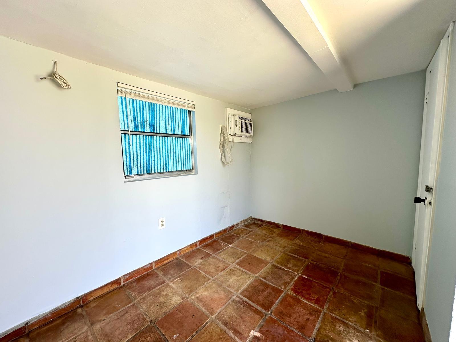 PROSPECT HILLS - Residential Lease