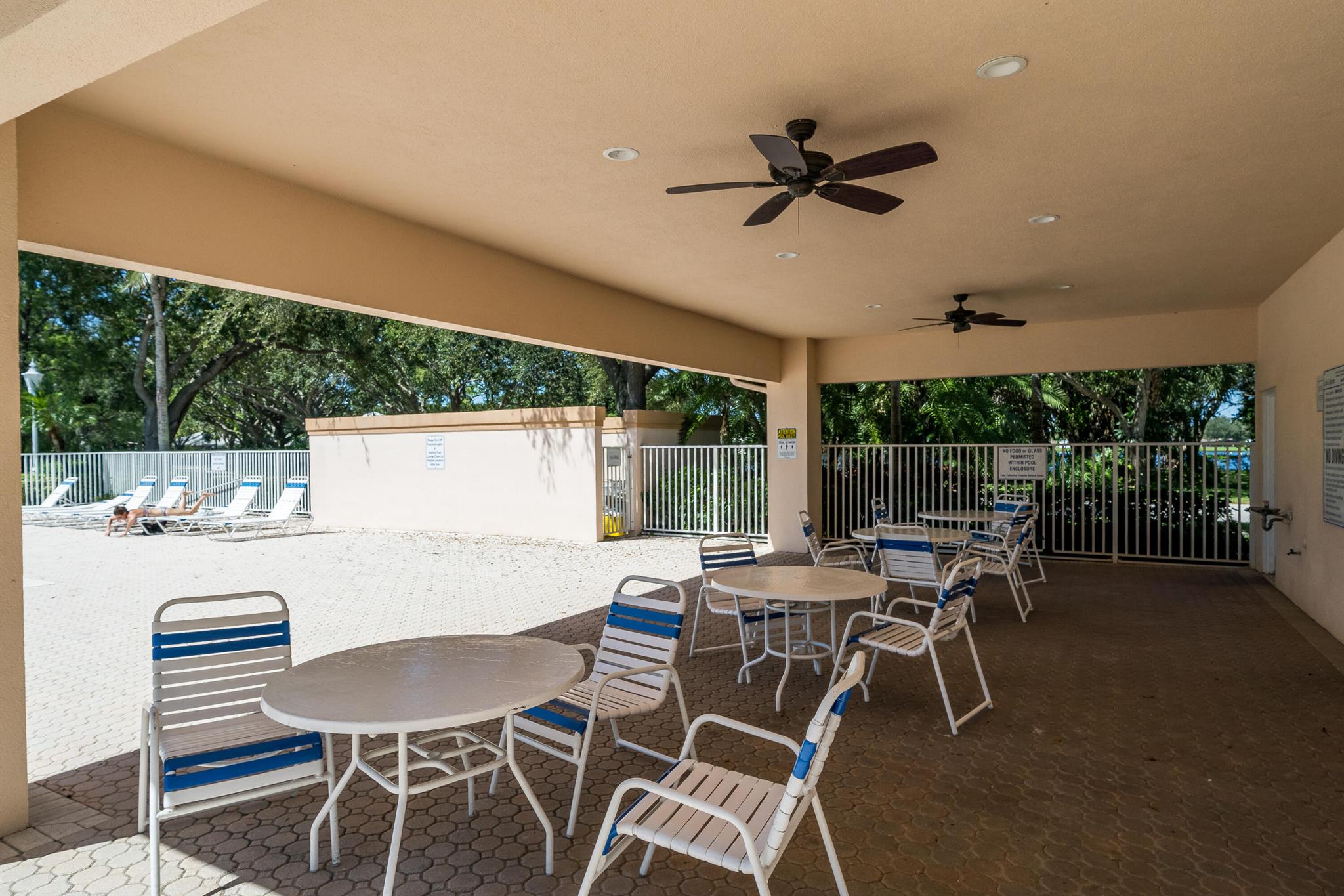 LAKE CATHERINE - Residential