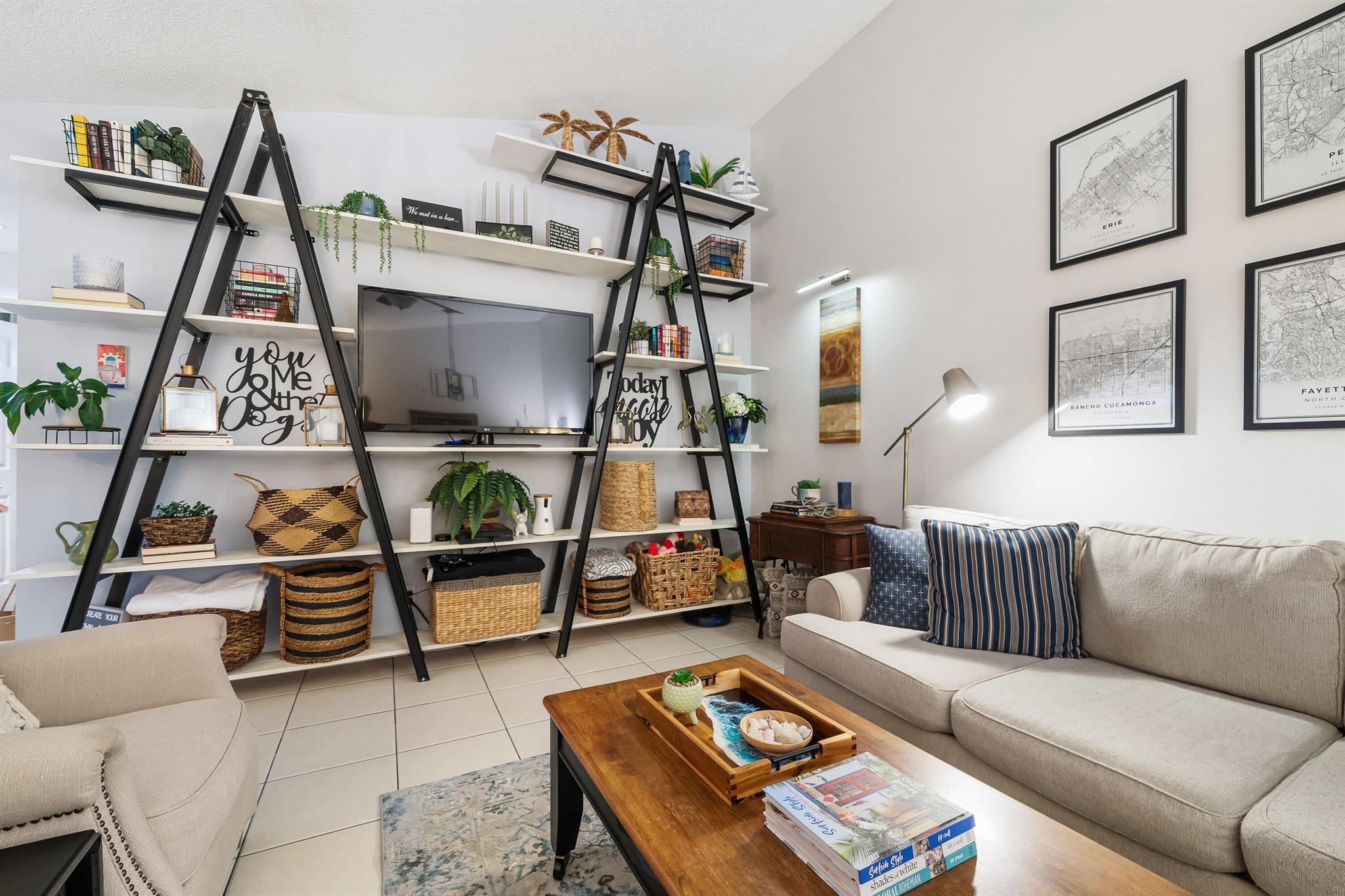 LAKE CATHERINE - Residential