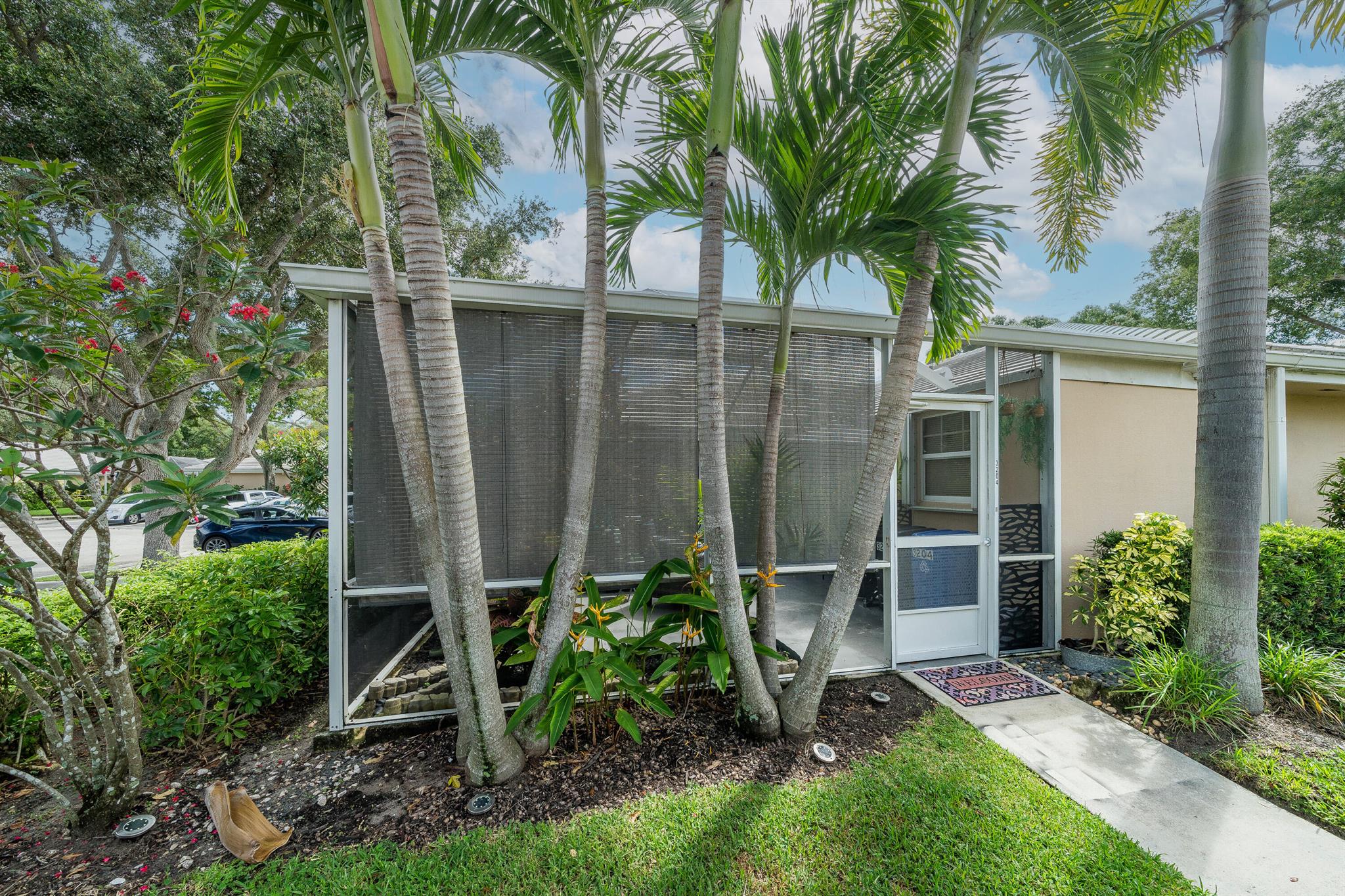 LAKE CATHERINE - Residential