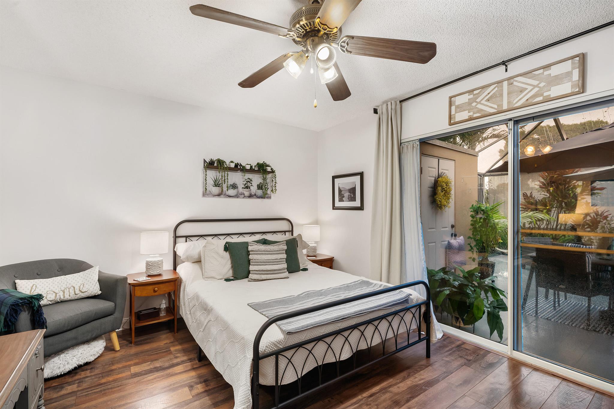 LAKE CATHERINE - Residential