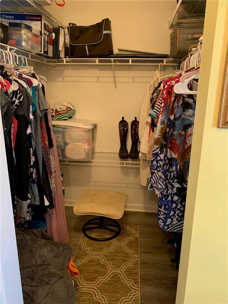 Courtyard of Coral Gate - Residential