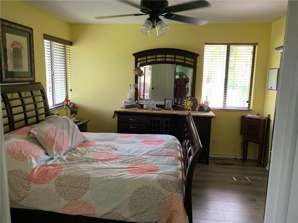 Courtyard of Coral Gate - Residential