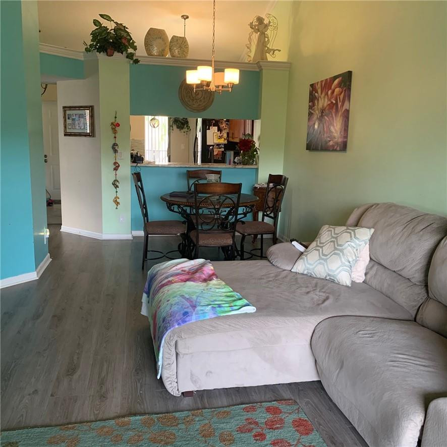 Courtyard of Coral Gate - Residential